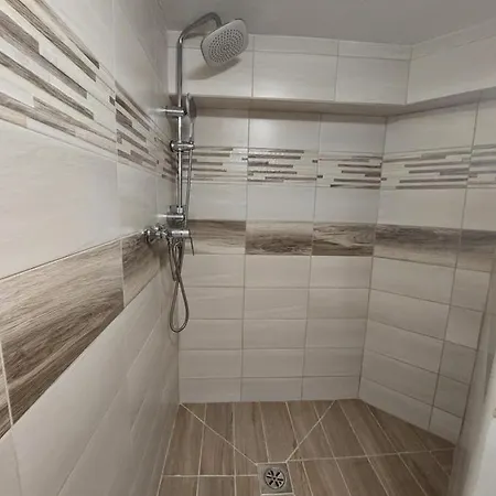 Delta Inn Apartman Balatonfüred Esterno foto