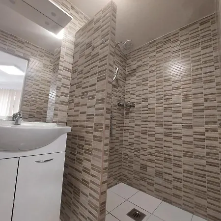 Delta Inn Apartman Balatonfüred Esterno foto